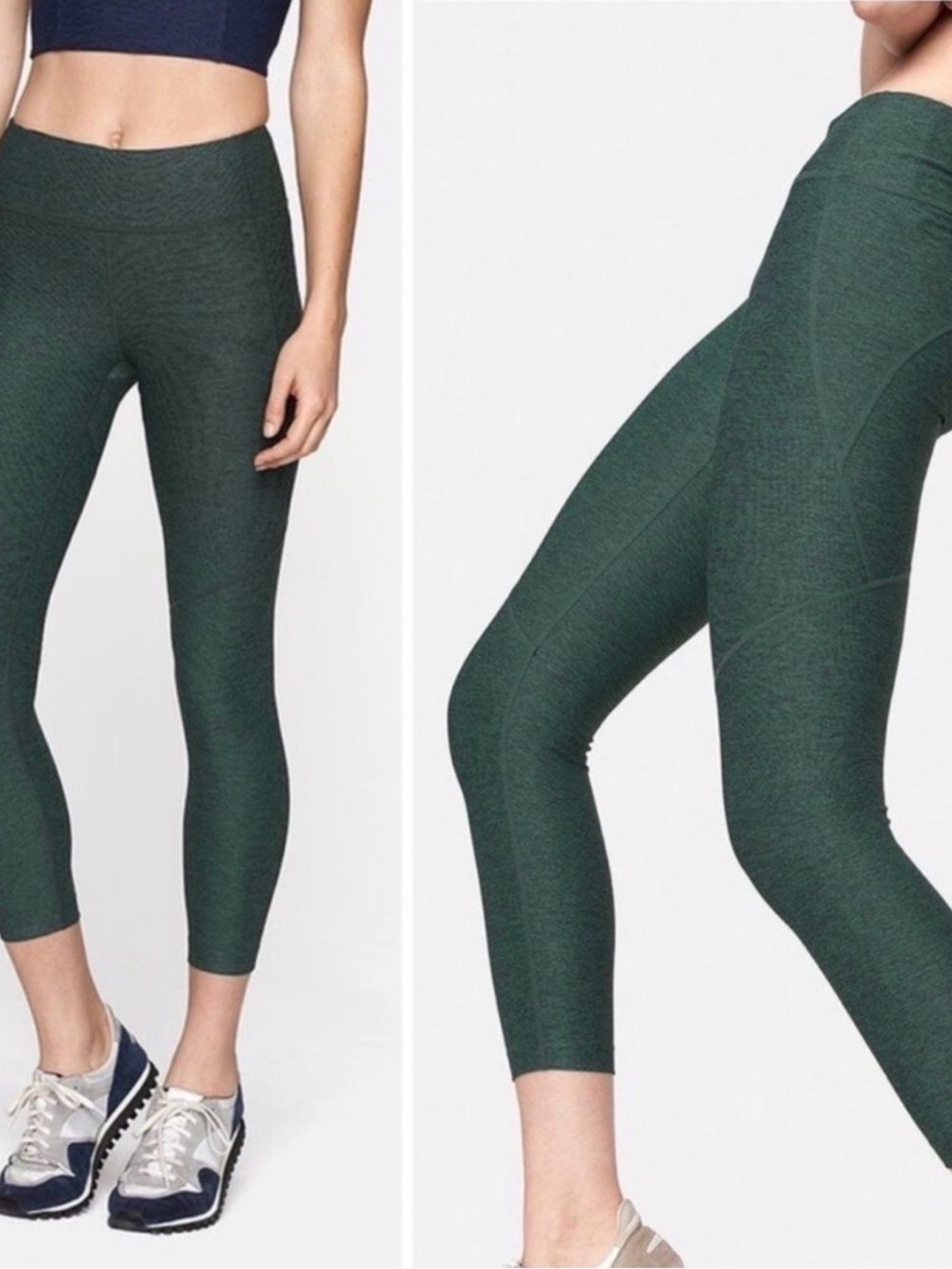 Outdoor Voices Warmup 3/4 Legging Hunter Size S NWT